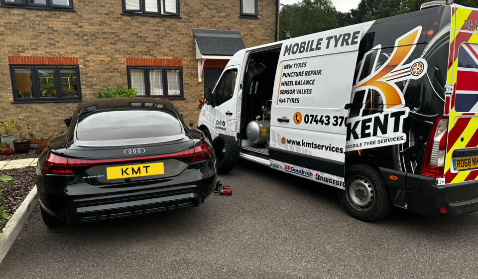 24-hour mobile tyre service in Chatham