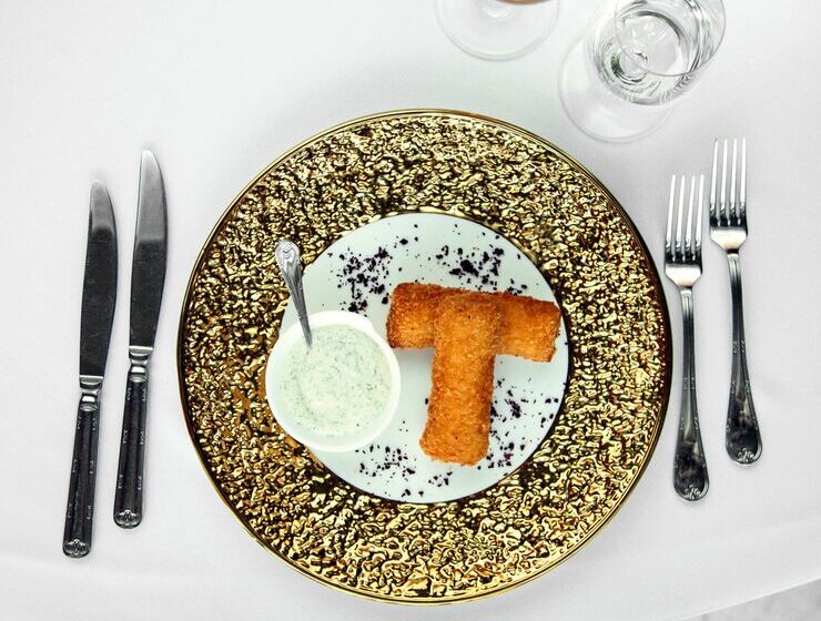 dinner set price in Pakistan