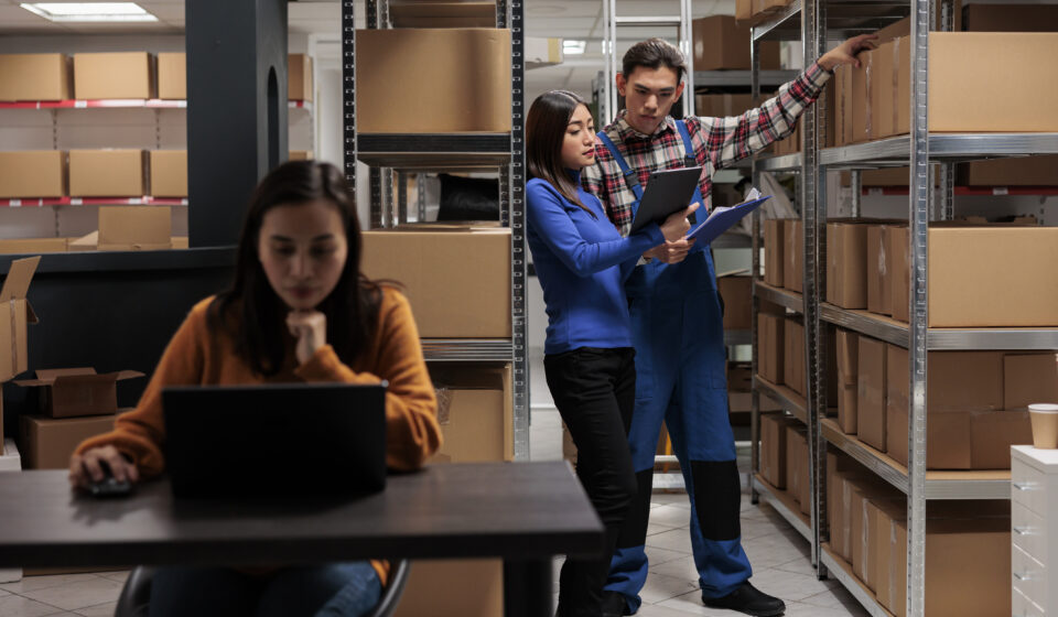 Secure self storage units in Dubai