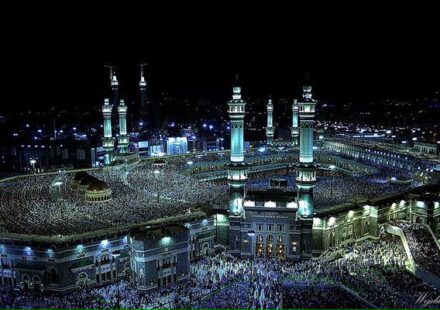 August Umrah Travel Guide for UK Pilgrims – Tips, Costs & Essentials