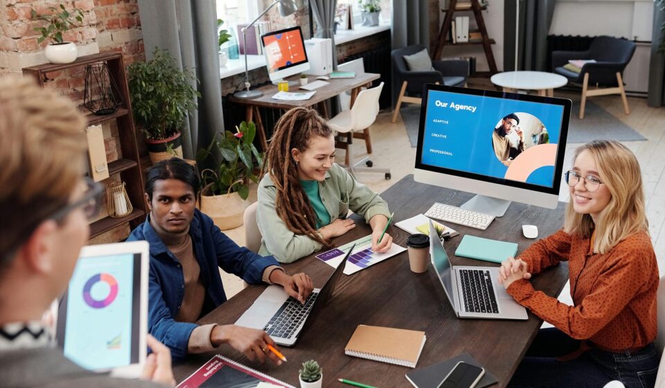 Leading Branding Agencies to Boost Your Business Identity