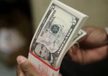 dollar rate in pakistan today