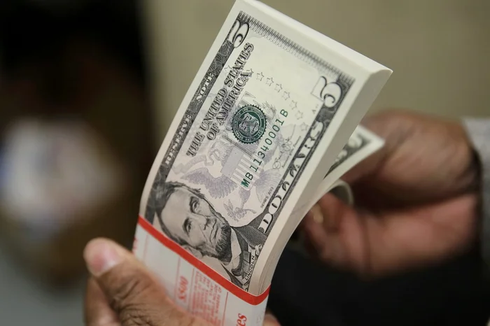 dollar rate in pakistan today