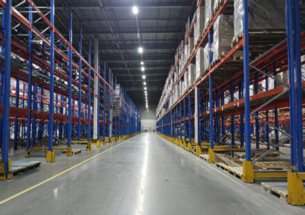 Industrial pallet racking system