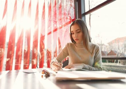Best Ghostwriters in Canada
