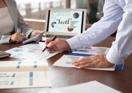 Auditor for Your UAQ Service Company