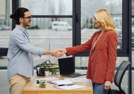 Draft a Service Agreement for a Professional LLC in Sharjah