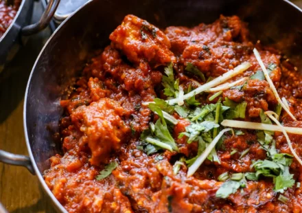 Is Zauq the Best Spot for Halal Hakka in Windsor?