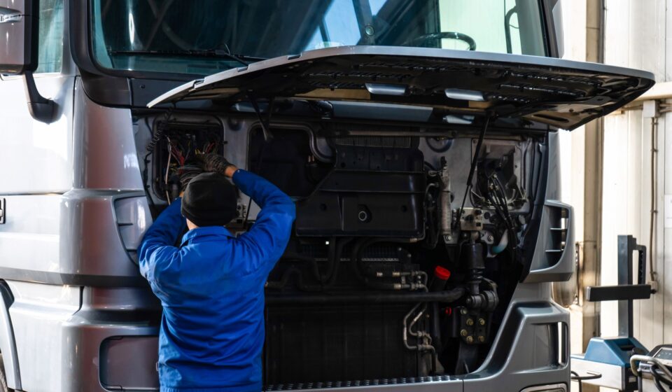 Mobile truck repair software