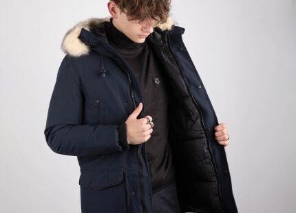 Paragoose: Exploring the Appeal of Modern Streetwear